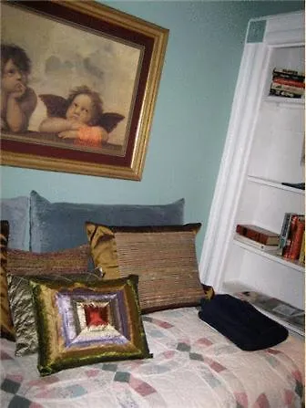 Bronx Guest House-1