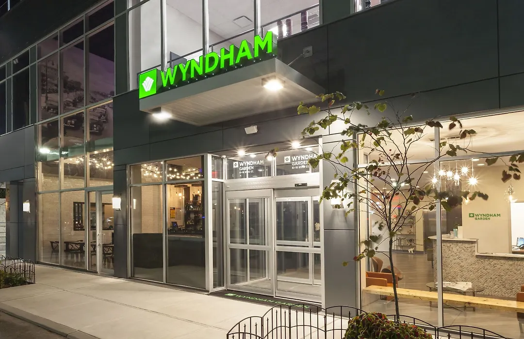 Wyndham Garden Laguardia South-1