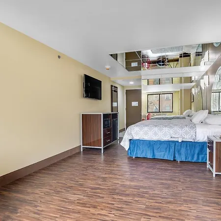 Brooklyn Broadway Hotel-3