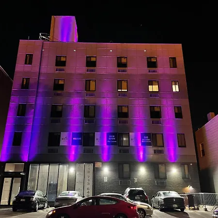 King Hotel Brooklyn Sunset Park-2