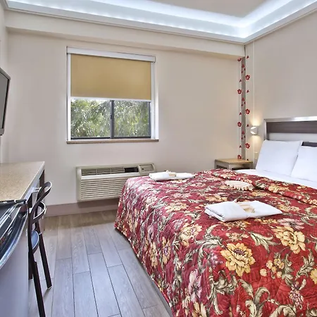 Brooklyn Motor Inn-3
