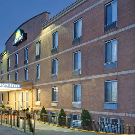 Days Inn By Wyndham Jamaica / Jfk Airport-3