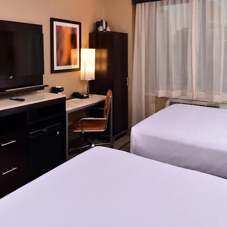 Holiday Inn New York City - Times Square By Ihg-3
