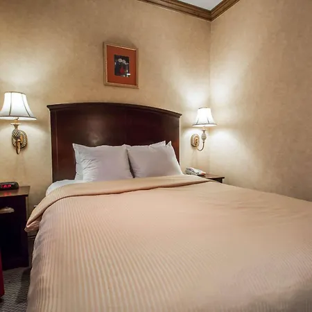 Clarion Hotel Park Avenue-2