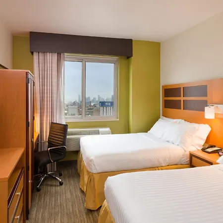 Holiday Inn Express - Times Square By Ihg-3
