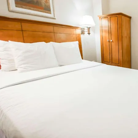 Econo Lodge Times Square-3