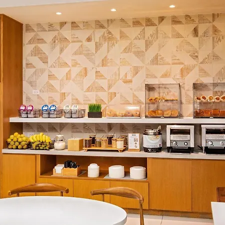 Fairfield By Marriott New York Manhattan Times Square-3