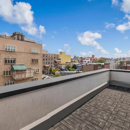 Aura Hotel Brooklyn-3