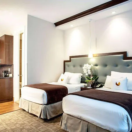 Aura Hotel Brooklyn-3