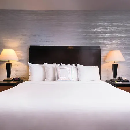 Fairfield By Marriott New York Manhattan Times Square-3