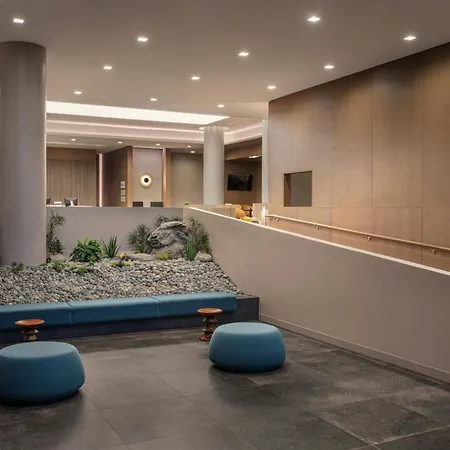 Sheraton Laguardia East Hotel-2