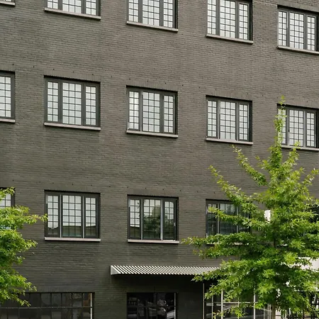 The Industrialist Hotel Brooklyn-3