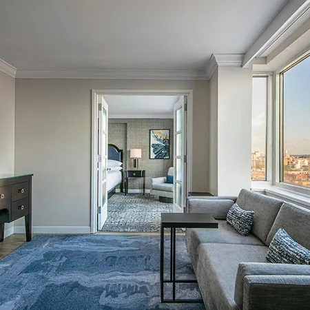 Sheraton Laguardia East Hotel-3