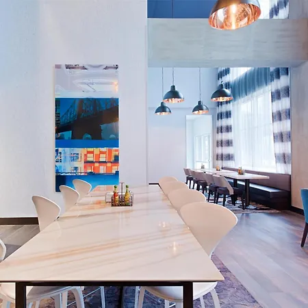 Hyatt Place Long Island City-2
