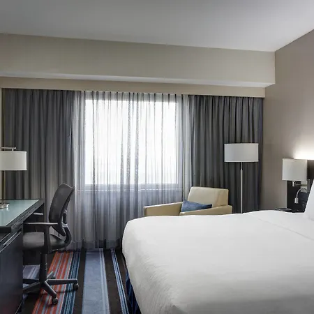 Courtyard By Marriott New York Jfk Airport-2
