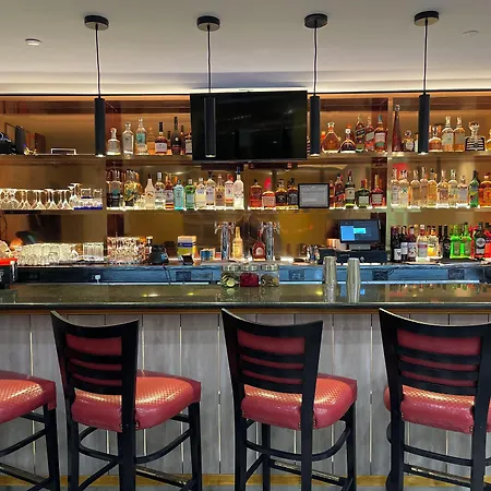 Holiday Inn Lower East Side By Ihg-2