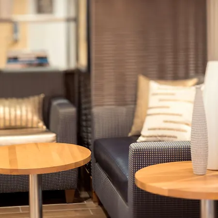 Hampton Inn Manhattan/Downtown- Financial District-3