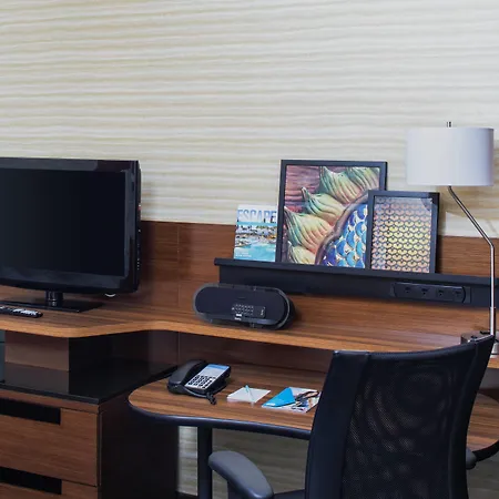 Fairfield Inn & Suites New York Manhattan/Downtown East-2
