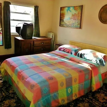 Harbor House Bed And Breakfast-2