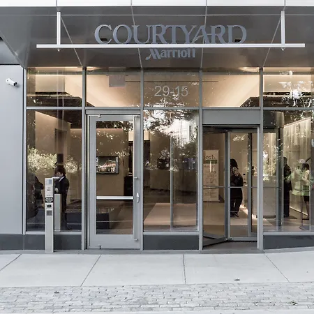 Courtyard By Marriott Long Island City/New York Manhattan View-3