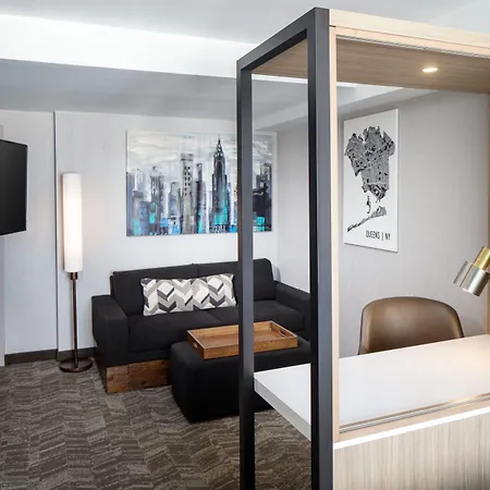 Springhill Suites By Marriott New York Jfk Airport Jamaica-3