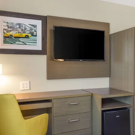 Best Western Brooklyn-Coney Island Inn-3