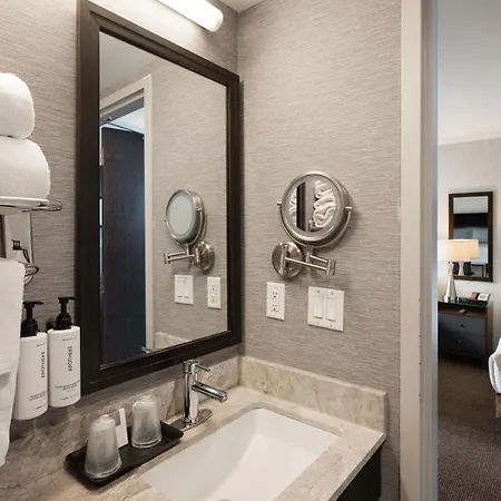 Distrikt Hotel New York City, Tapestry Collection By Hilton-3