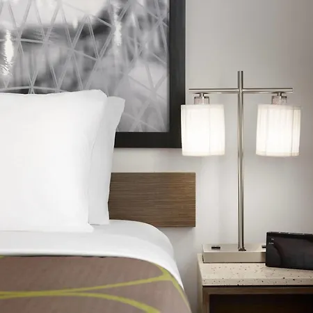 Super 8 By Wyndham Bronx Near Stadium-2