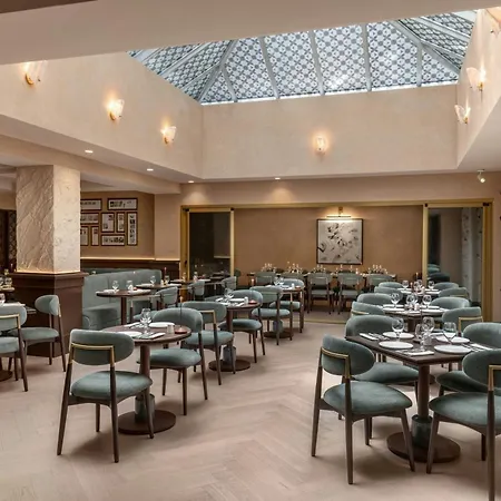 Four Points By Sheraton Manhattan Soho Village-3