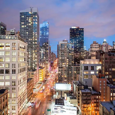 Four Points By Sheraton Manhattan Midtown West-3