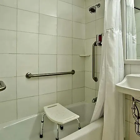Best Western Plus Arena Hotel-2
