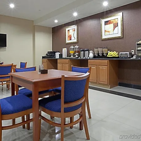Americas Best Value Inn Brooklyn-3