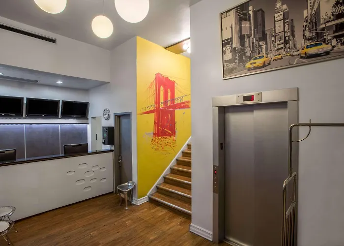 Super 8 By Wyndham Brooklyn / Park Slope Hotel New York