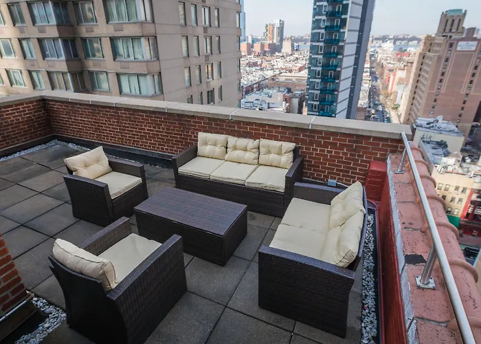 Nyc HotelsGallivant Times Square