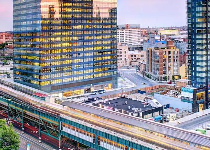 Red Lion Inn & Suites Long Island City New York