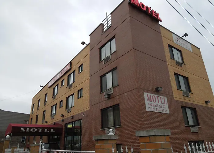 Nyc HotelsRed Carpet Inn Brooklyn