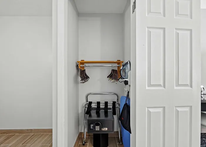 Doubletree By Hilton New York Jfk Airport Hotel