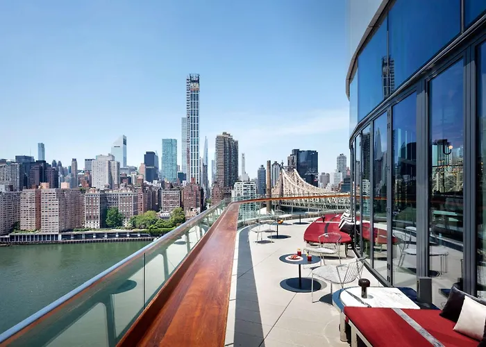 Graduate Roosevelt Island