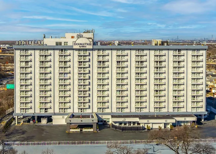 Doubletree By Hilton New York Jfk Airport Hotel