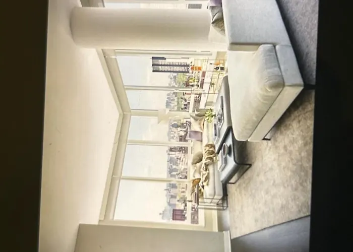 The Easton Aparthotel New York