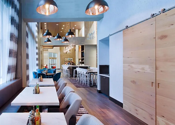 Nyc HotelsHyatt Place Long Island City