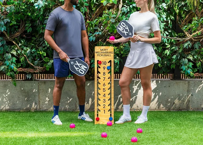 Nyc HotelsMoxy Brooklyn Williamsburg