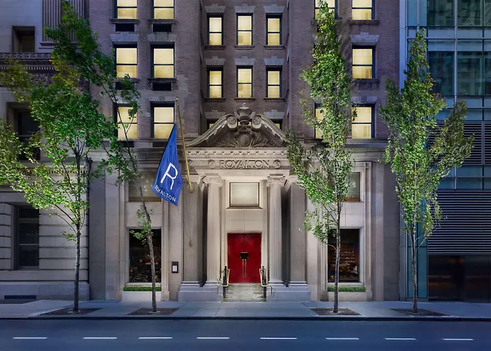 Nyc HotelsRoyalton