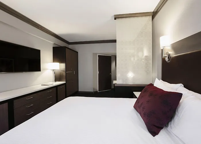 Hilton Club New York Hotel