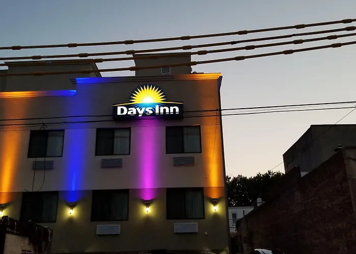 Days Inn By Wyndham Brooklyn Marine Park New York