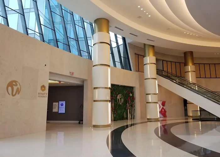 Nyc HotelsHyatt Regency Jfk Airport At Resorts World