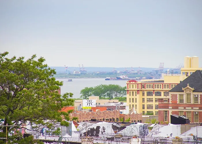 Phoenix Hotel Brooklyn Sunset Park (Adults Only) New York