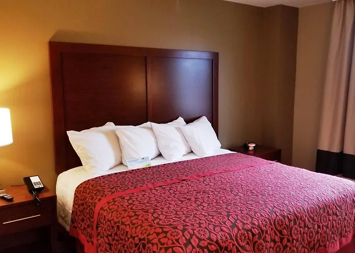 Days Inn By Wyndham Brooklyn Marine Park New York