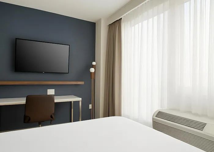 Towneplace Suites By Marriott New York Long Island City
