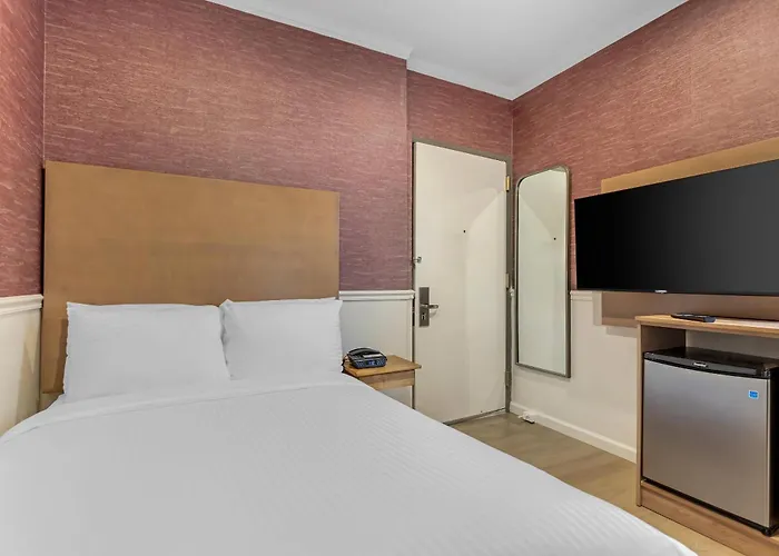 The Mayfair Hotel Times Square, An Ascend Collection New York